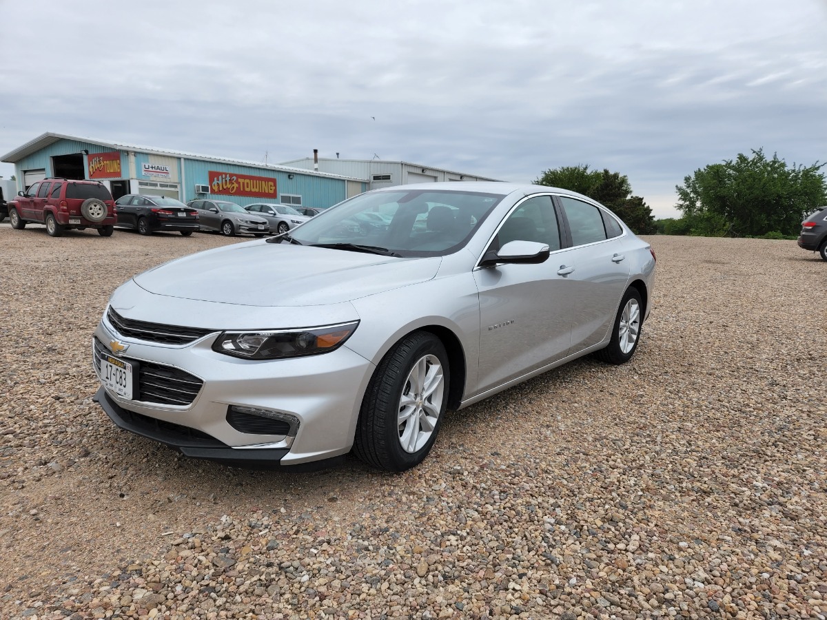 photo of 2018 Chevrolet Malibu LT